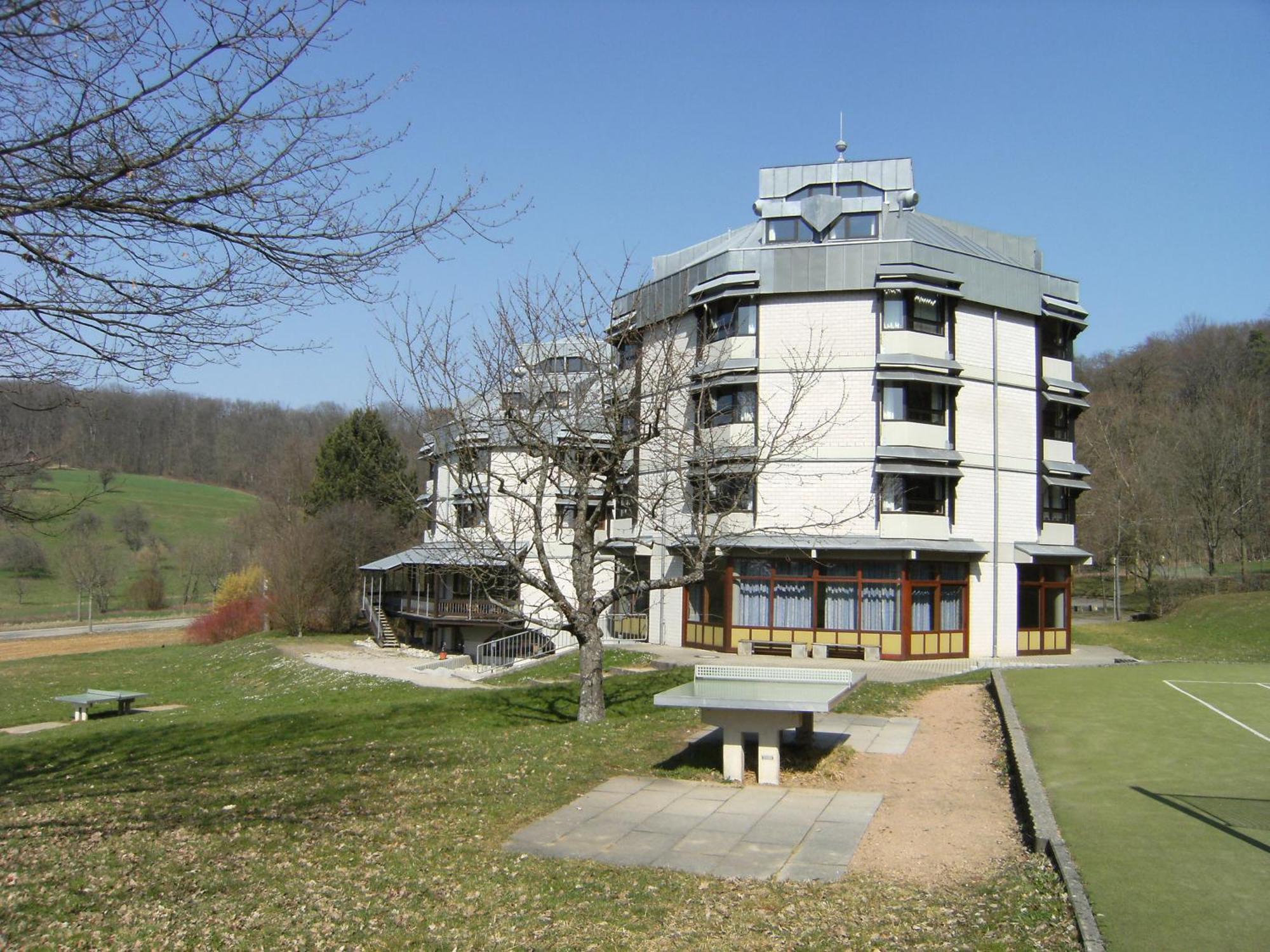 Hellmut-Wassmer-Jugendherberge Loerrach Lörrach Exterior foto