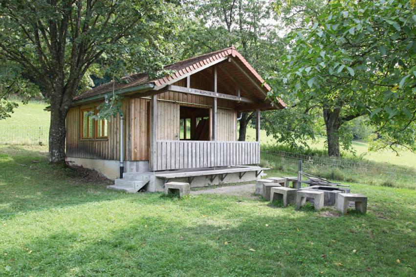 Hellmut-Wassmer-Jugendherberge Loerrach Lörrach Exterior foto