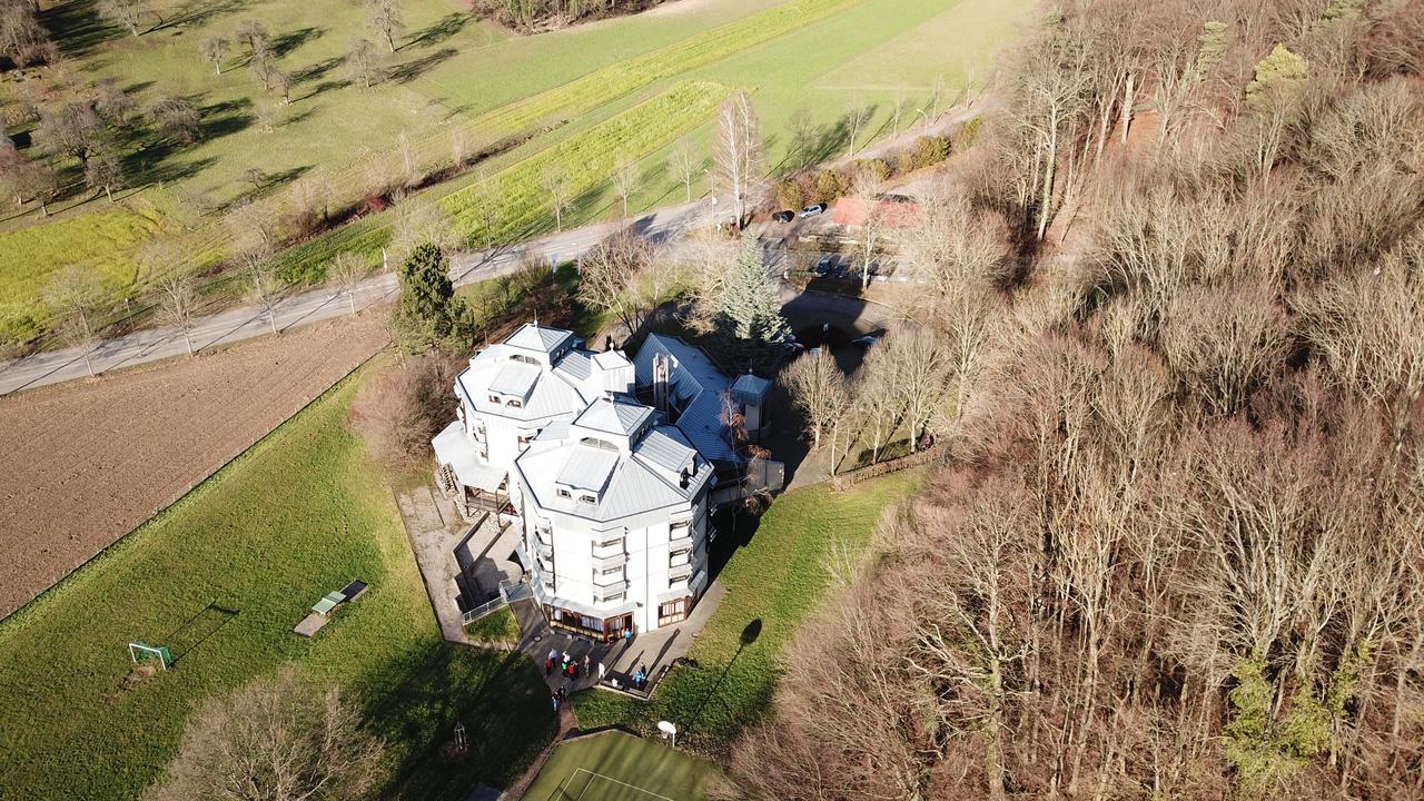 Hellmut-Wassmer-Jugendherberge Loerrach Lörrach Exterior foto